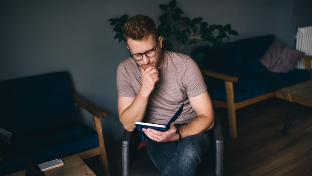 Choosing the Right Journals for Men (Based on Your Goals)