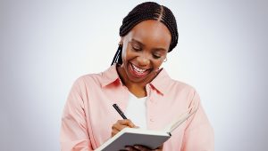 Read more about the article Journal Prompts for Self Discovery and Personal Growth