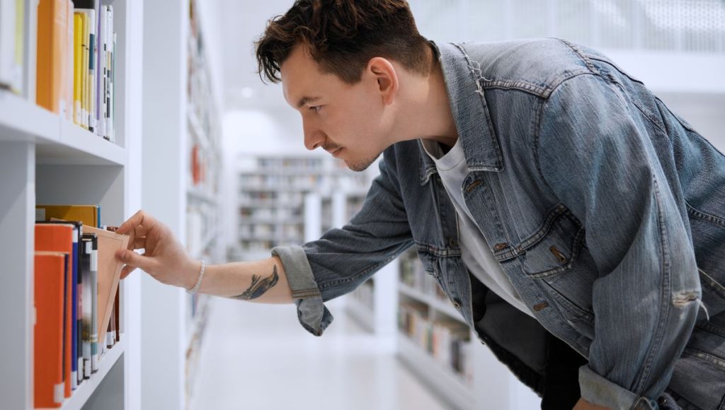 Key Features to Look for in Journals for Men