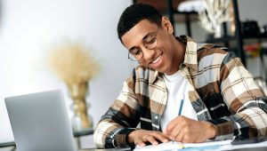 Read more about the article Best Self Improvement Books for Men to Inspire Growth & Success