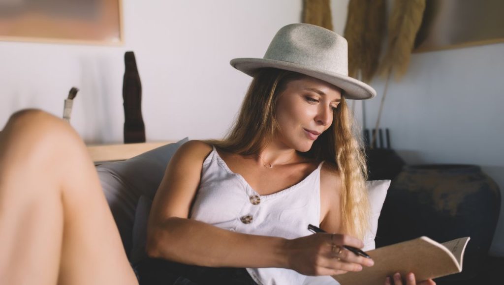 Cool Journals That Help You Align with Your Goals