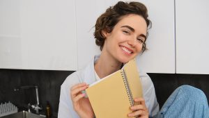 Read more about the article Guided Gratitude Journal: Transform Your Mindset & Daily Life