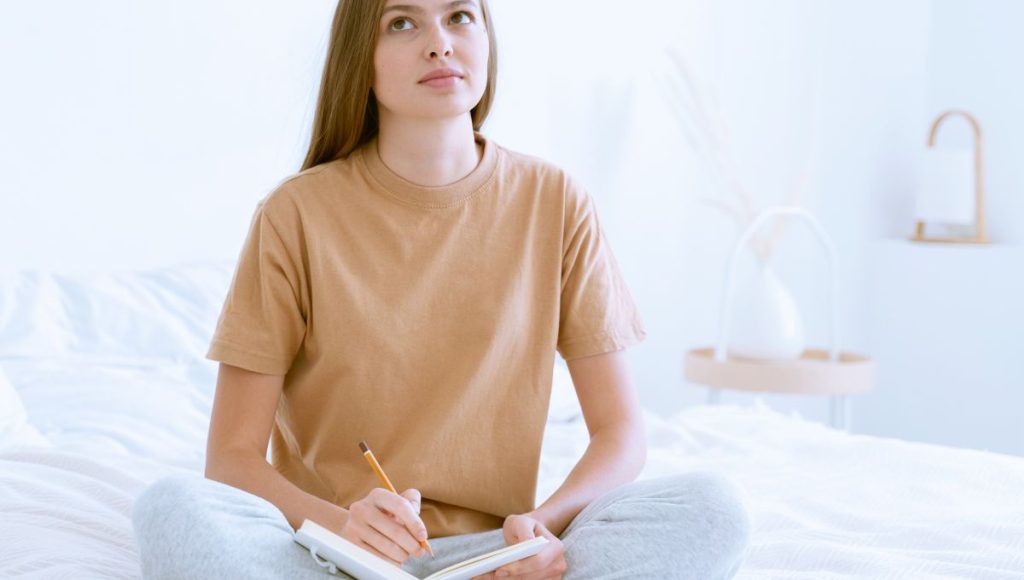 How to Use the Foundations of Self-Discovery Mastery Journal for Personal Growth