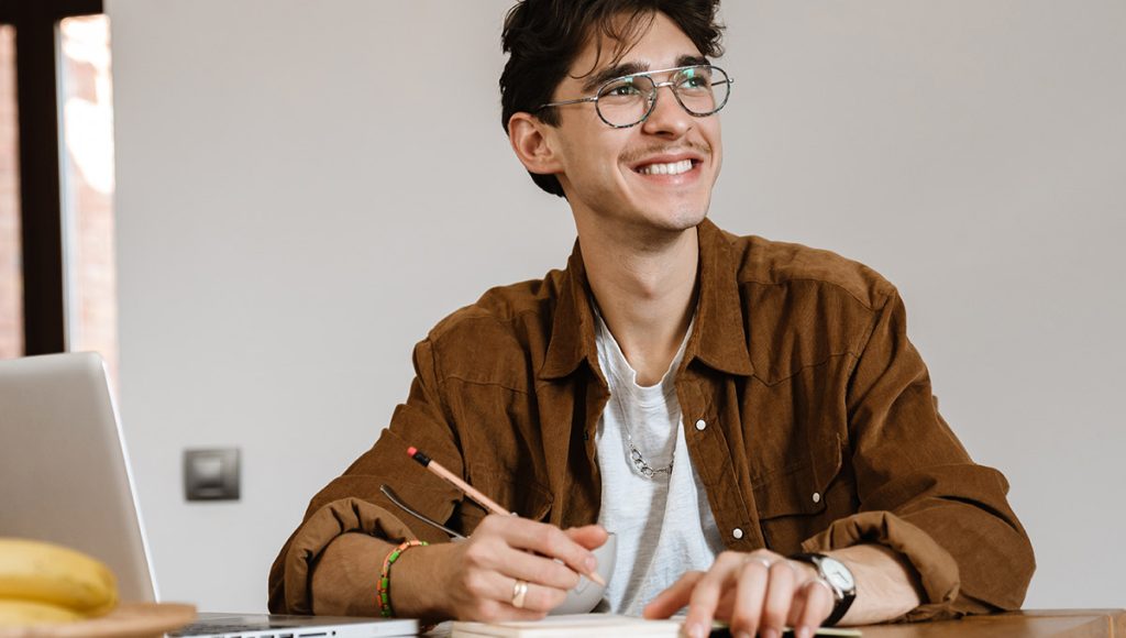 Manifestation and Vision Setting Using a Personal Development Journal