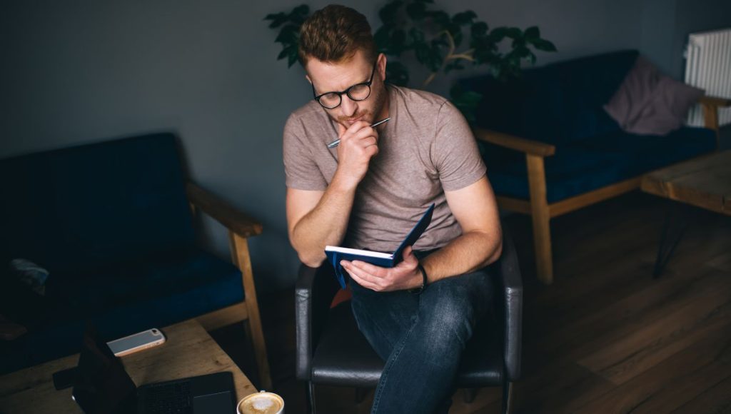 The Role of a Goal Setting Journal in Habit Tracking and Productivity