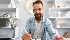 Read more about the article Unlocking Personal Growth Through a Self Help Journal